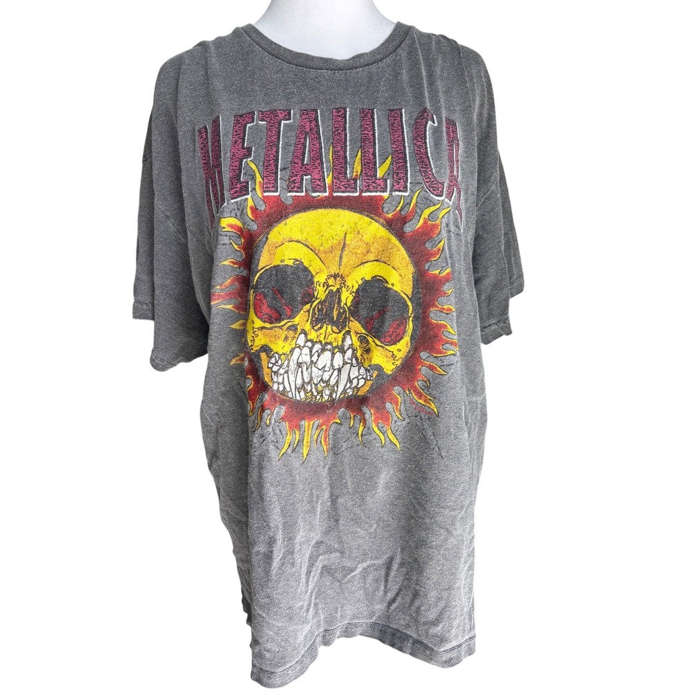Metallica Graphic T-Shirt Mens XL Gray Acid Wash Skull Sun Rock Band Tee